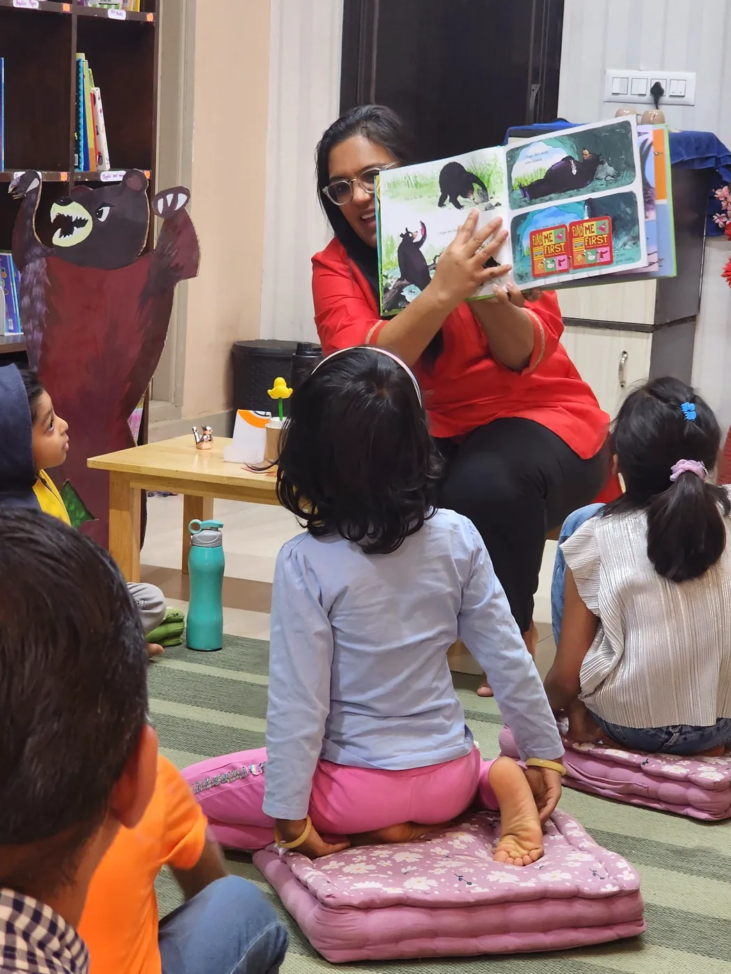 Storytelling session with children at BOB
